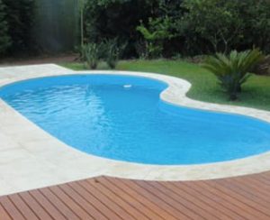 Piscinas-de-Fibra-Fibersul-Linha-Castanha.jpg